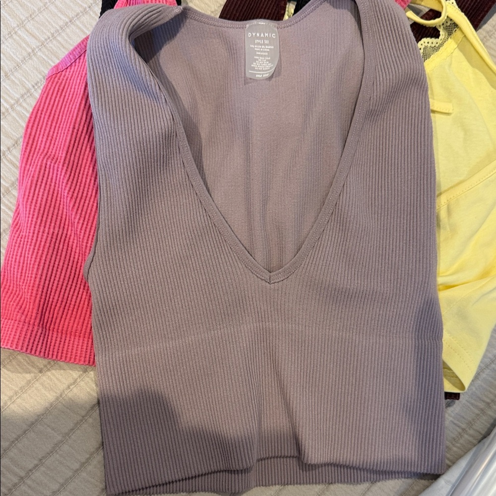 Bundle Layering Tanks M-L Multicolor Set 6 - Picture 7 of 8
